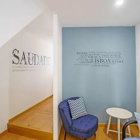 Modern Central Alfama I